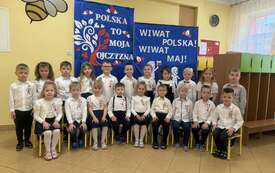 Galeria aktualności W hołdzie Ojczyźnie &ndash; występ przedszkolak&oacute;wa 4